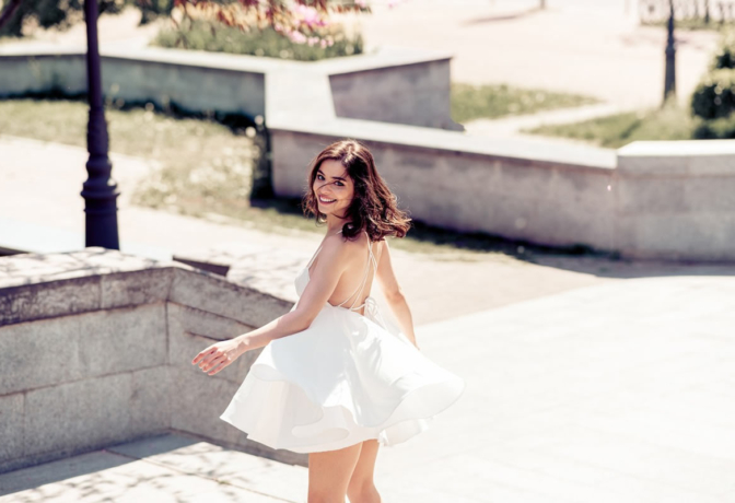 Look branco feminino elegante para o verão