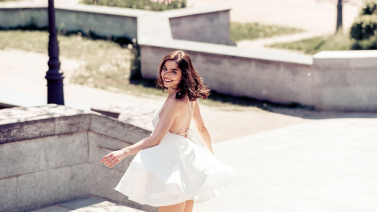 Look branco feminino elegante para o verão